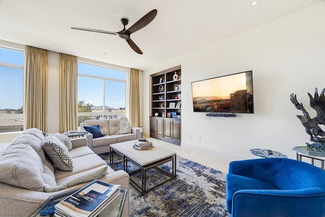 Building Photo - 15802 N 71st St Unit 452 Rental