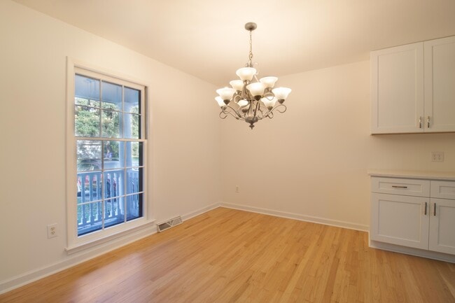 Photo - 2320 Wofford Rd