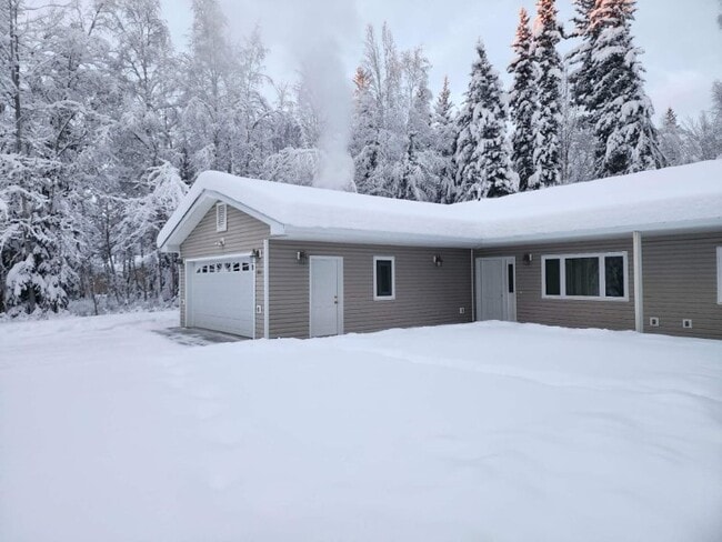Building Photo - 803 Turner Dr