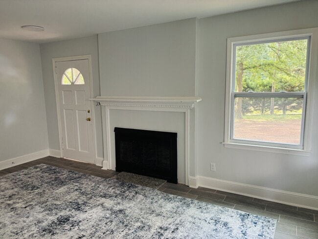 Photo - 3021 Walkup Ave