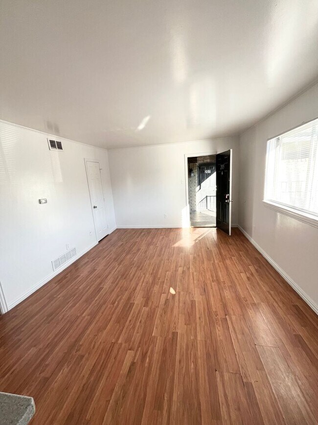 Photo - Move In ready 2 Bedroom 1 Bath $500.00 off... Unit 205