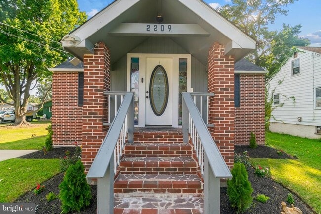 Photo - 2209 Monocacy Rd
