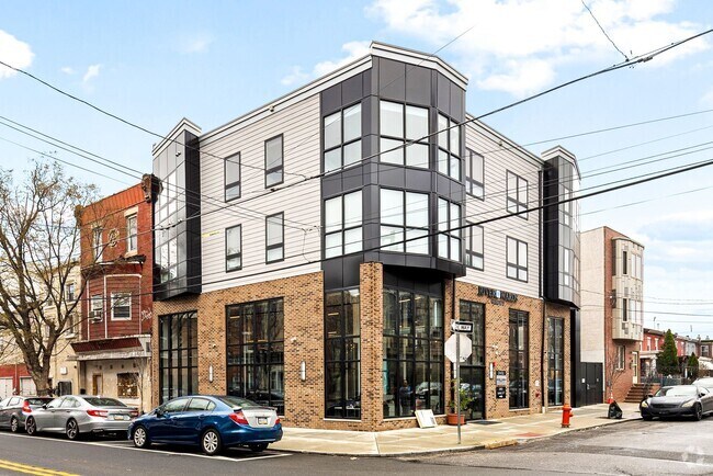 Building Photo - 2451 Frankford Ave Unit 302 Rental