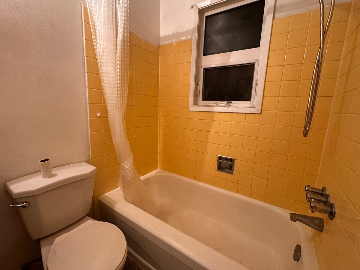 Photo - 4019 Redford St