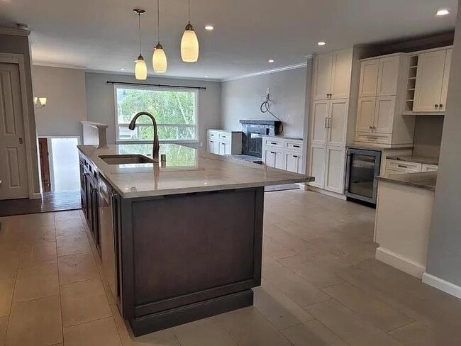 Photo - 1172 Park Pacifica Ave