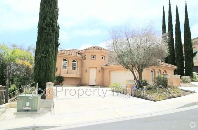 Building Photo - 2021 Pleasant Waters Ct Rental
