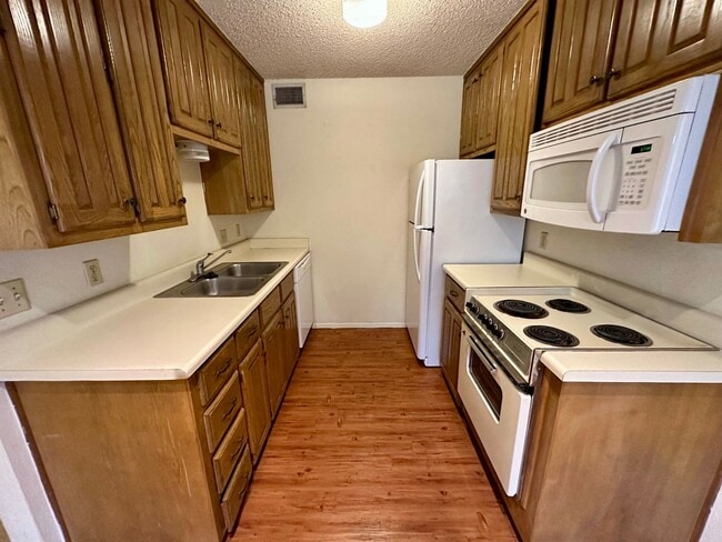 Photo - 1BR/1BA Condo Near Campus