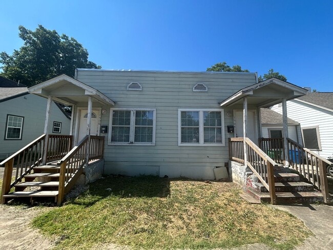 Photo - MOVE IN SPECIAL! One Bedroom One Bathroom Duplex in Highland Park!