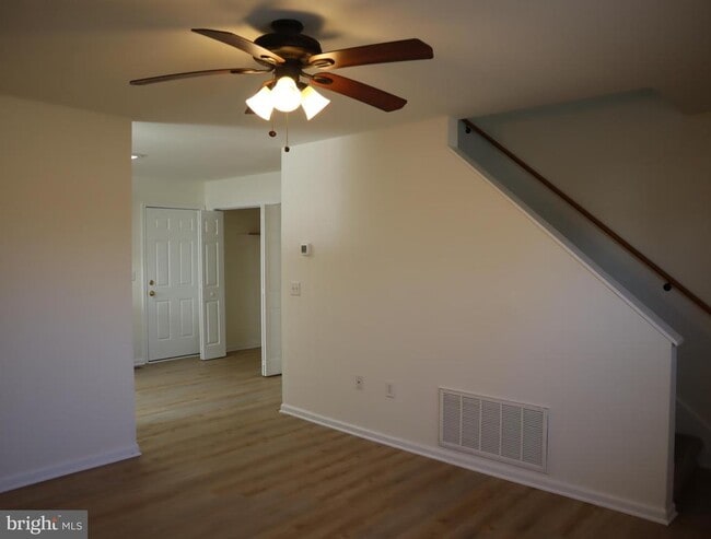 Photo - 412 Jefferson St