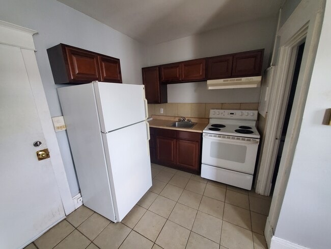 Building Photo - 91 Highfield St Unit 17