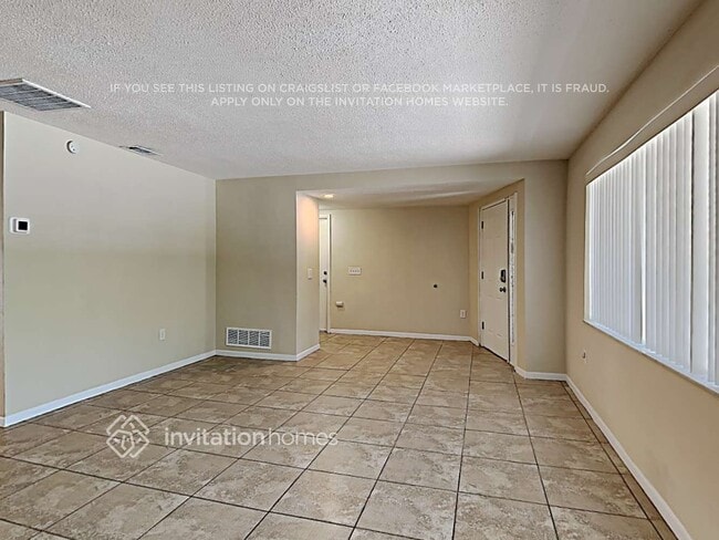 Photo - 1895 Almeria Way S