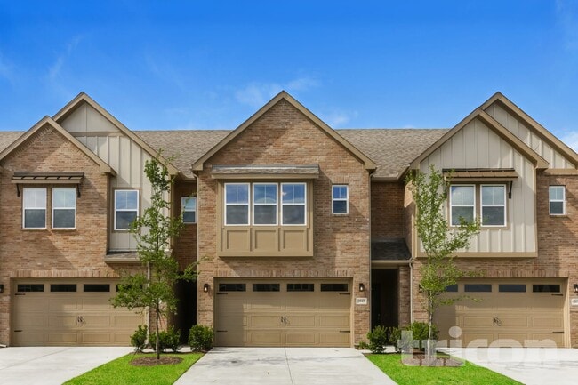 Building Photo - 3043 Songbird Ln