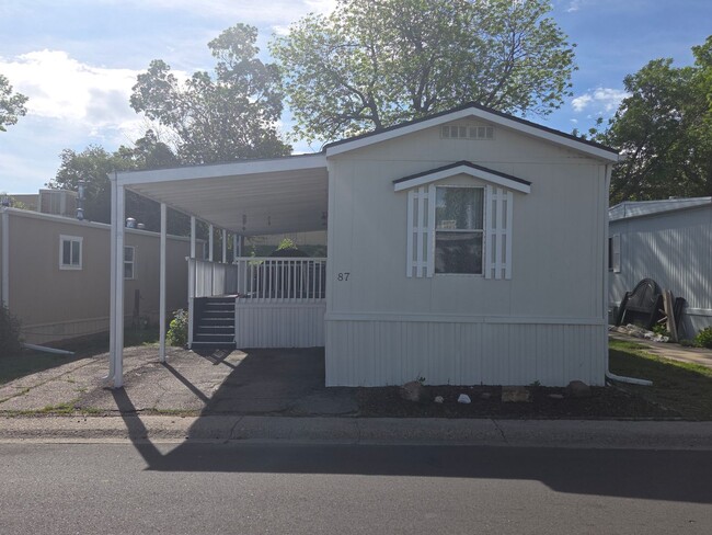 Photo - Charming 2 Bedroom Home in Prime Littleton Location