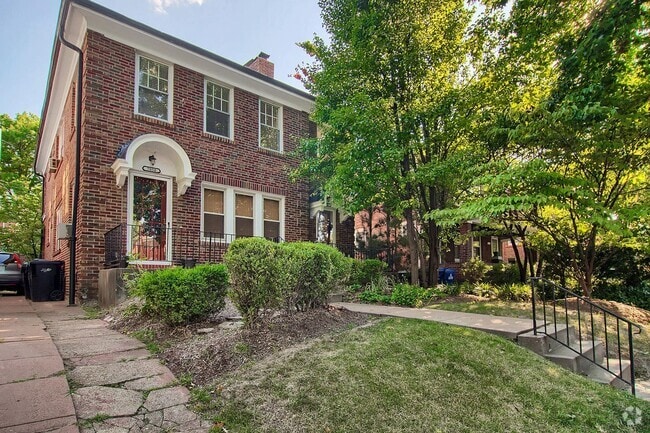 Building Photo - 7050 Amherst Ave Rental