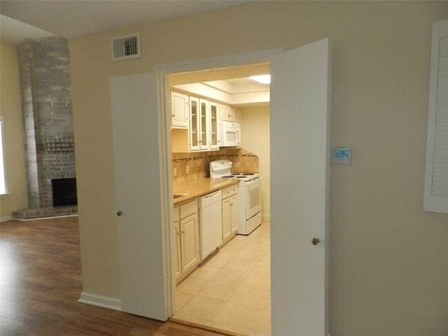 Photo - 14309 Misty Meadow Ln