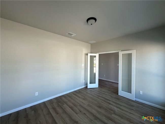 Building Photo - 1814 Horatio St