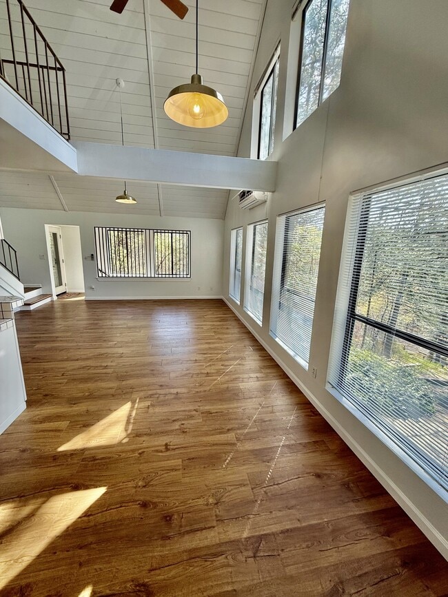 Photo - 15119 Sierra Star Ln