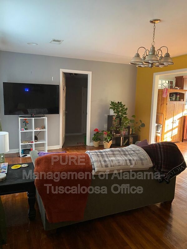 Photo - 2830 18th Ave