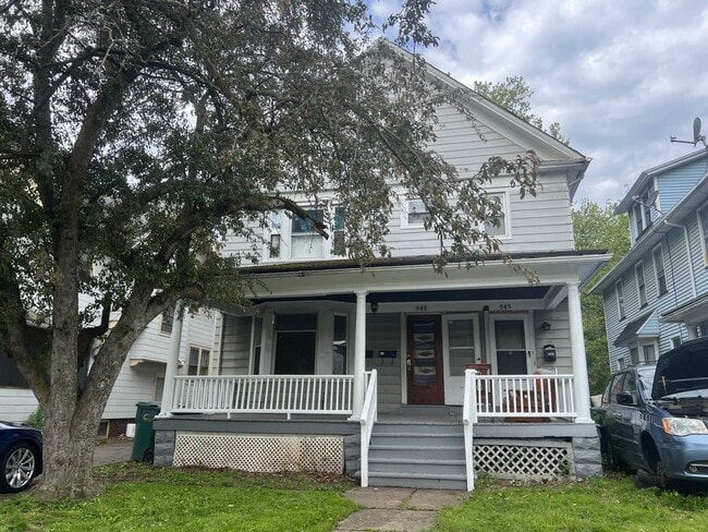 Building Photo - 943-945-945 Dewey Ave Unit 943 Dewey DN Rental