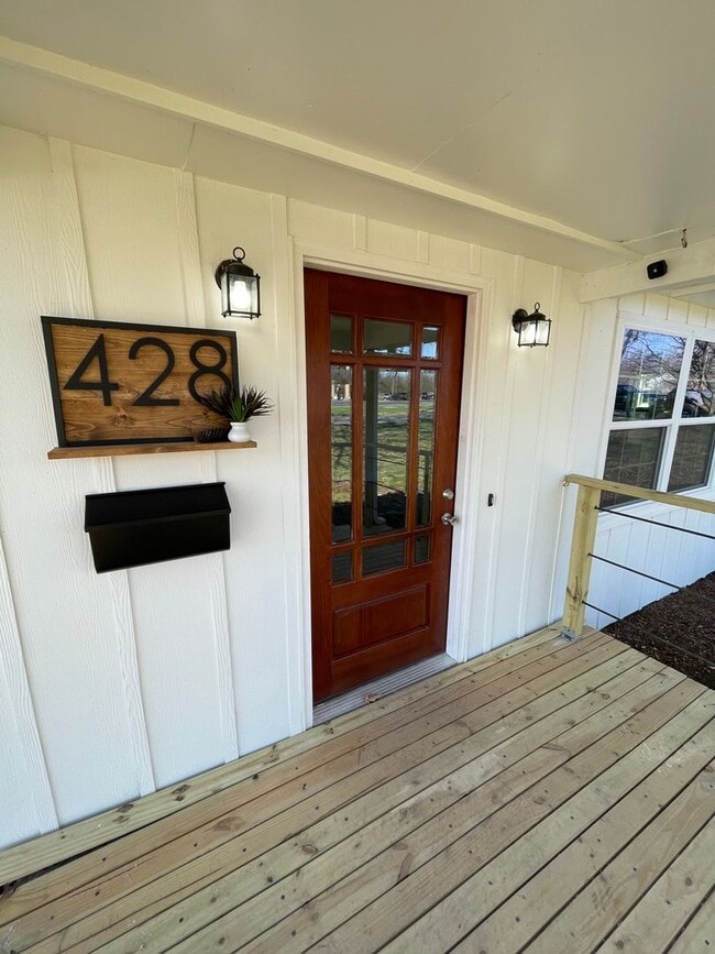 Photo - GORGEOUS 4 BEDROOM HOME
