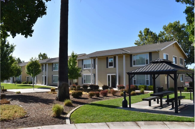 Mutual Housing on the Greenway