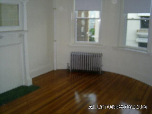 Photo - 1375 Commonwealth Ave Unidad 8