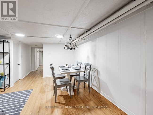 Photo - 29 Scarboro Beach Blvd