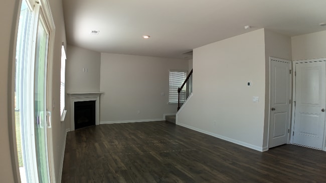 Photo - 1030 Roleson Wy