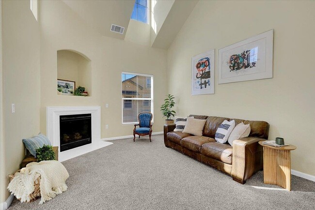 Photo - 5350 Dunlay Dr Unit 817