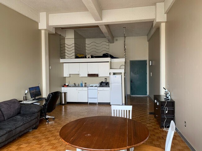 Photo - 99 Brookline Ave