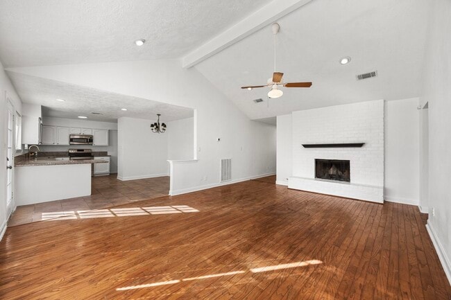 Photo - 6522 Brookgate Dr