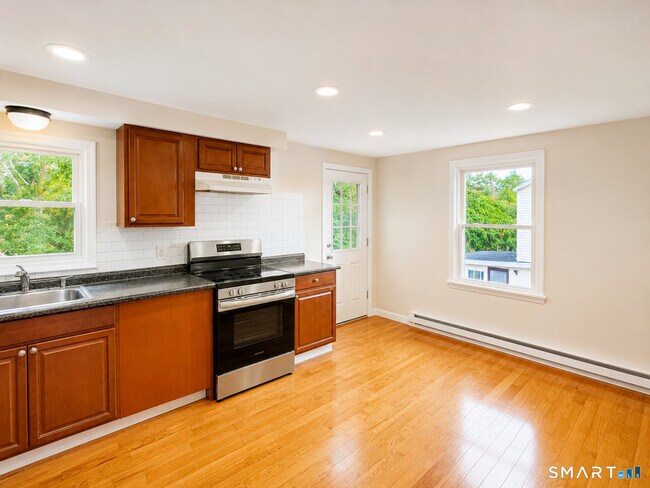 Photo - 56 Doman Dr
