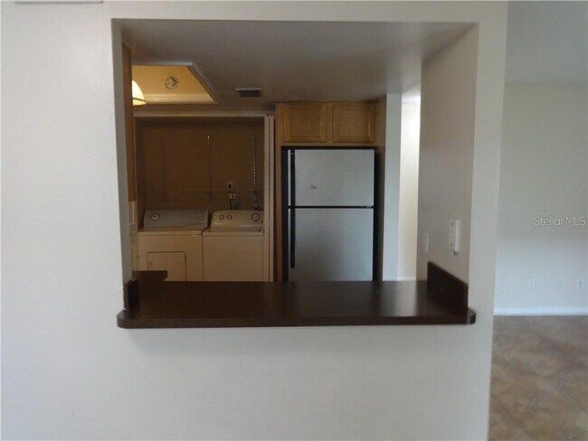 Photo - 9800 Turf Way