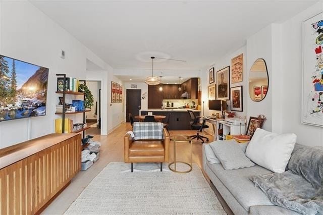 Photo - 1400 Hudson St Unidad 220