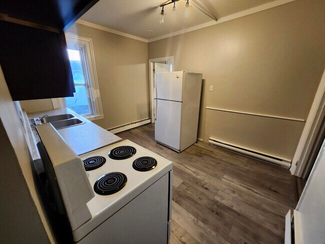 Photo - 101-101 Elliott Row Unit 4