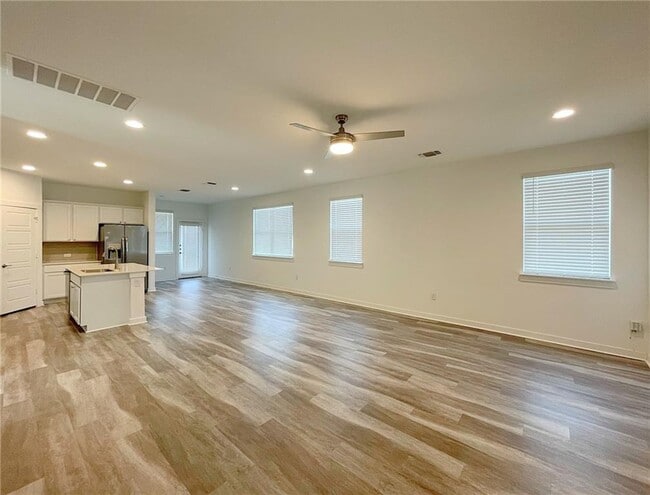 Photo - 2316 Clemence Ln