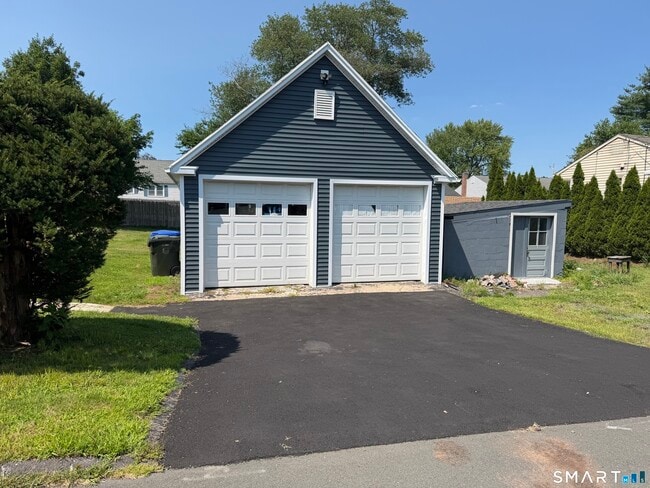 Photo - 212 Maple Hill Ave