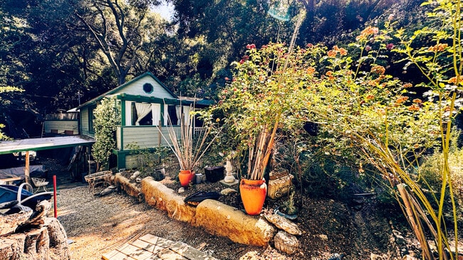 Photo - 971 Old Topanga Canyon Rd Casa