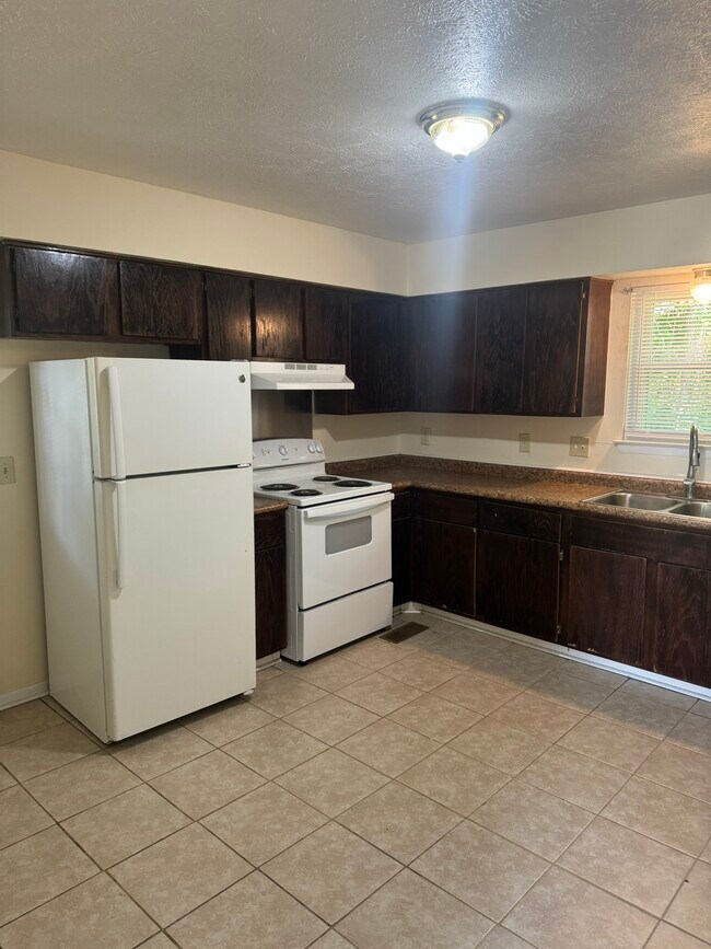 Photo - 1310 Ewing Creek Dr