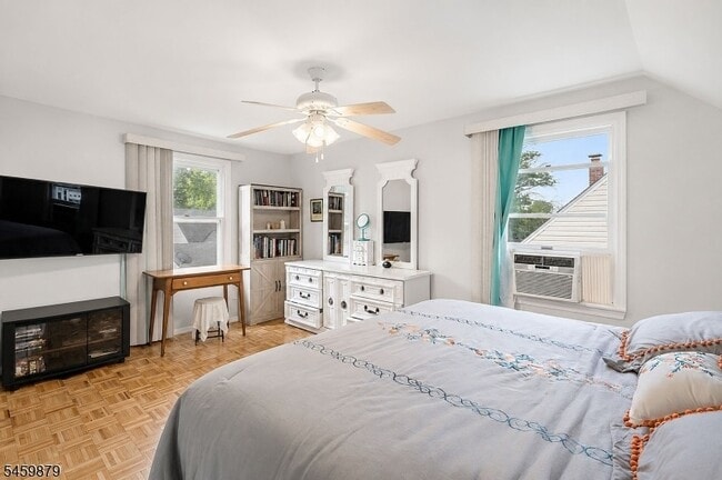 1601 Raritan Rd