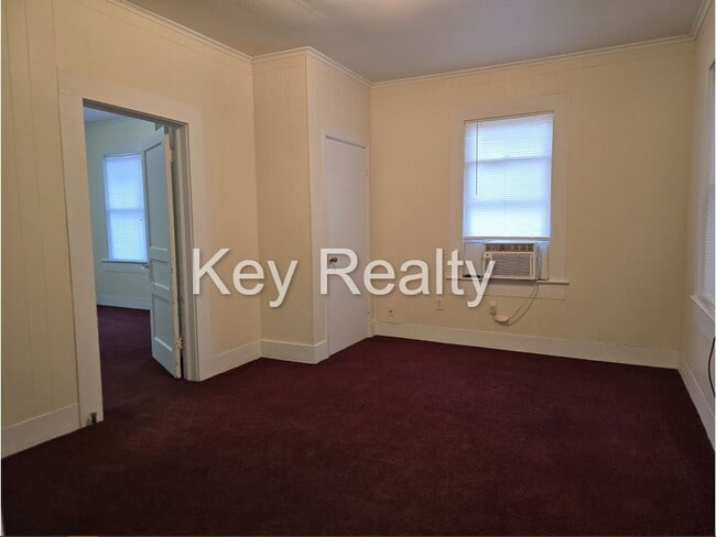 Photo - 2307 1/2 A Elliott St. - Alexandria - Upst...