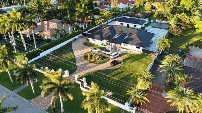 Photo - 365 NW 132nd Ave