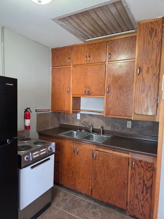 Photo - 712 W Dayton Ave