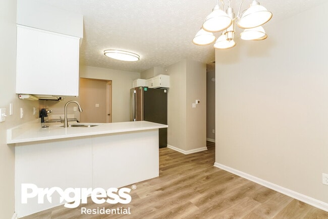Photo - 3124 Eastpointe Dr