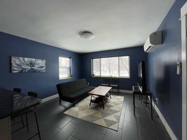Building Photo - 255 S 1000 E