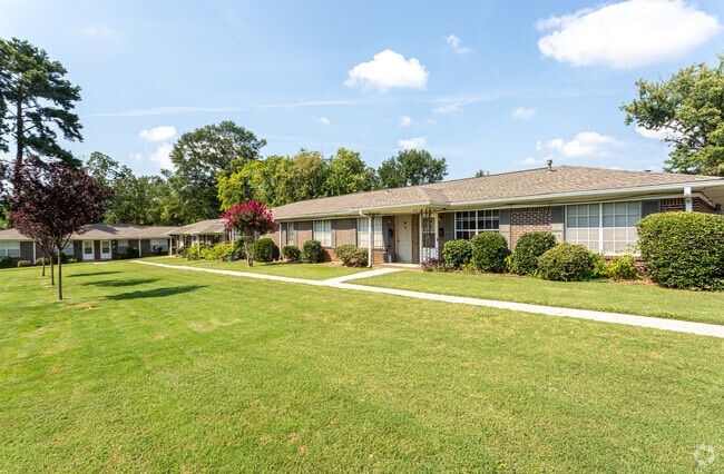 Building Photo - Chastaine Park Apartments