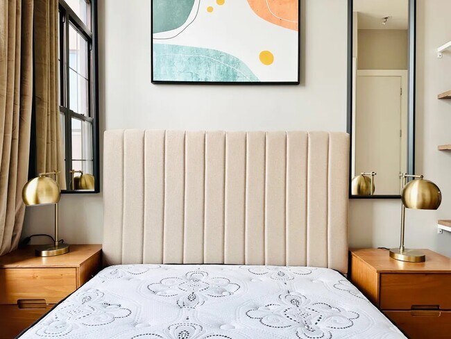 Photo - Furnished room/NOT APARTMENT Unit 4