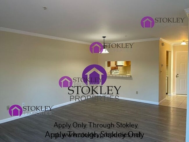 Photo - 5003 Hiller Ln