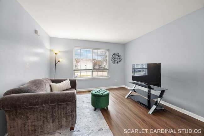 Photo - 2410 Mayfield Dr