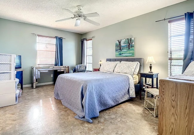 Photo - 5894 Longbow Ln Unit Apt 6